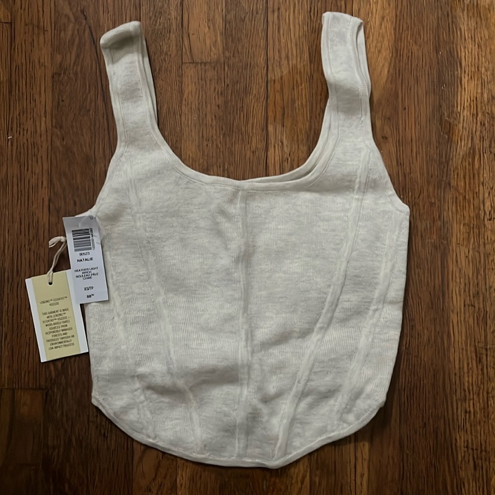 Aritzia Natalie tank